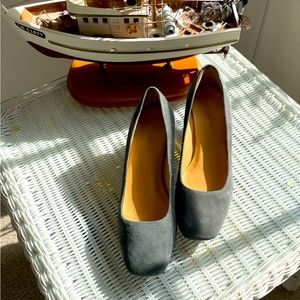 Talbots Blue Suede Pumps In Excellent Barely Used Condition Size 7